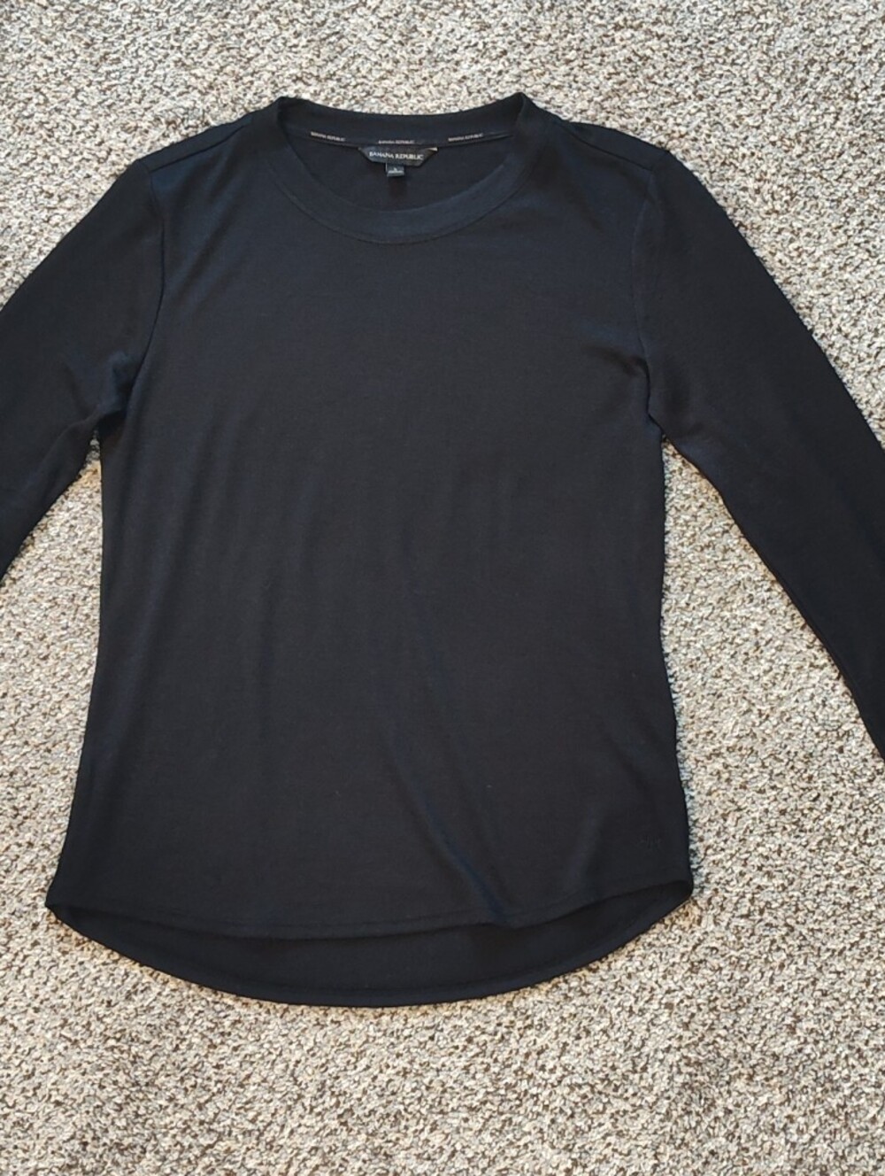 Banana Republic Black Crewneck Women's Sweater